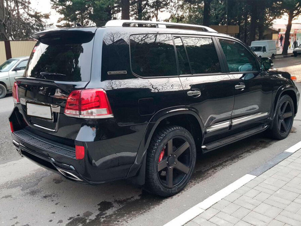 Расширители колесных арок ELFORD Toyota Land Cruiser 200 (2008-2015)