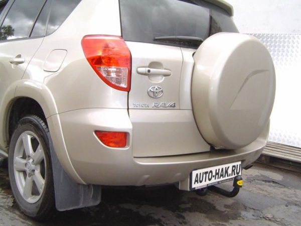 Toyota RAV4 (06–/09–/10–) Фаркоп (тягово-сцепное устройство) (5 дв., без запасного колеса)