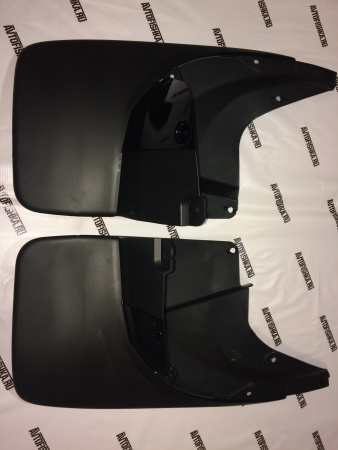 Toyota Land Cruiser Prado 150 (10-) черные брызговики, удлиненные грязезащитные щитки полипропиленовые, оригинал Toyota, комплект 4 шт.