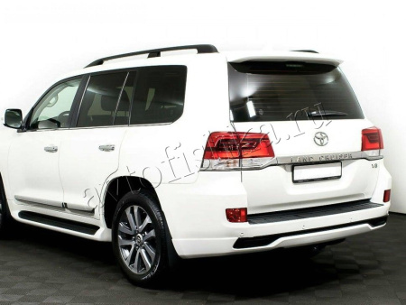 Toyota Land Cruiser (15–) Комплект накладок переднего и заднего бамперов EXECUTIVE. Цвет: белый перламутр
