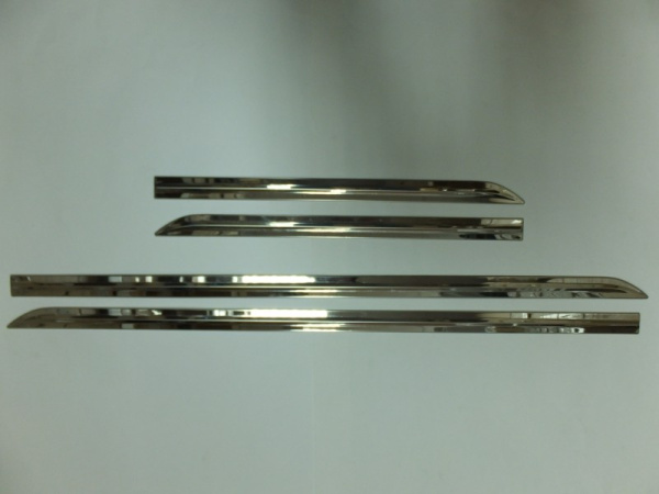 Volkswagen Golf (13–) Боковые молдинги на двери, нерж., 4 части