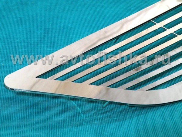 Toyota Camry 30 (01-06) решетка радиатора из полированной нержавеющей стали.