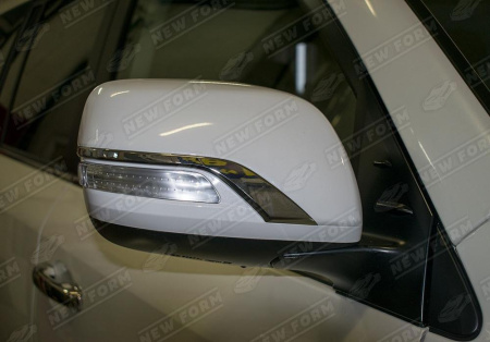 Toyota Land Cruiser LC 200 (1 рестайлинг) 2012 - 2015 Крышки зеркал Executive White