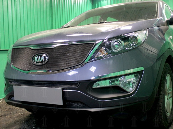 Kia Sportage (14–15) Защита радиатора, чёрная, верх (Classic)
