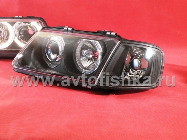 Audi A3 (96-02) фары передние черные со светящимися ободками, комплект с поворотниками лев. и прав.
