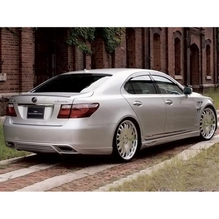 Тюнинг WALD на LEXUS LS Series