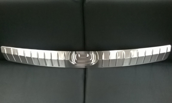 Kia Cee'd (12–) Накладка на задний бампер, нерж.,, хэтчбек