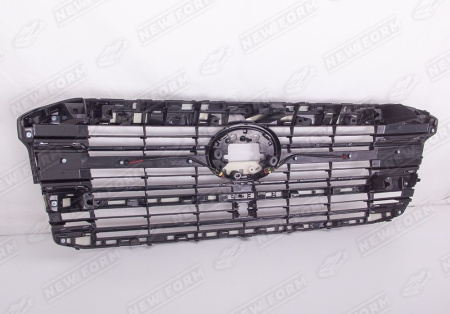 Toyota Land Cruiser LC 300 2021 - н.в. Решетка радиатора с подсветкой