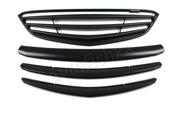 Mazda 6 (13 – 18) решетка радиатора SkyActiv