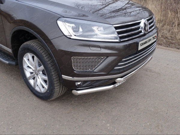 Volkswagen Touareg (14–) Защита передняя нижняя (двойная (с ходовыми огнями)) 60,3/60,3 мм